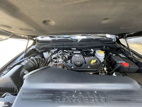 Used 2025 RAM 3500 Big Horn AWD/4WD image 29