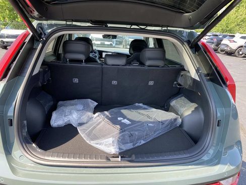 New 2026 Kia Niro Wind w/ Wind Preserve Package FWD image 5