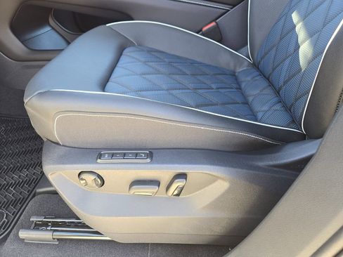 New 2026 Volkswagen Atlas Cross Sport SEL Premium R-Line image 19