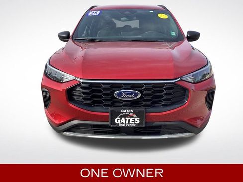 Used 2025 Ford Escape ST-Line AWD/4WD image 2