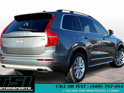 Used 2016 Volvo XC90 T6 Momentum image 2