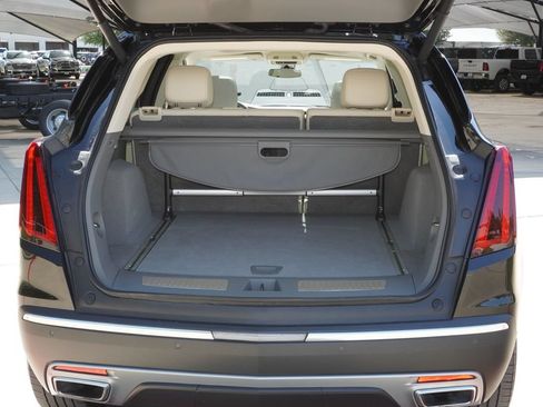 Used 2025 Cadillac XT5 Premium Luxury FWD image 30