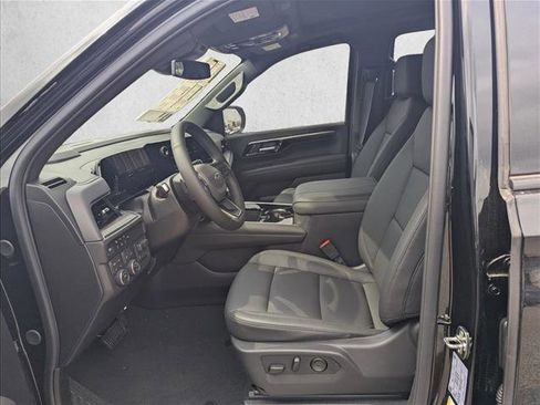 New 2026 Chevrolet Tahoe Z71 w/ Comfort Package AWD/4WD image 4