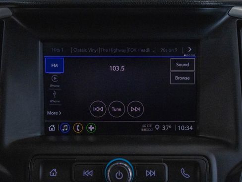 Used 2022 GMC Terrain SLE image 8