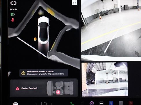 Used 2023 Tesla Model 3 Standard Range image 25