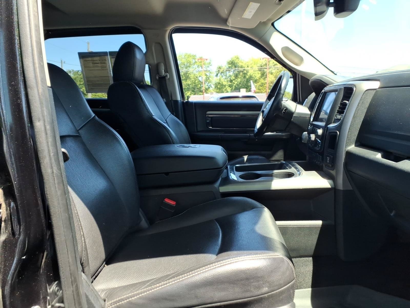 Used 2017 RAM 1500 Sport w/ Convenience Group AWD/4WD image 10