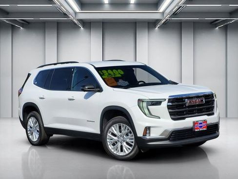 Used 2024 GMC Acadia Elevation image 1
