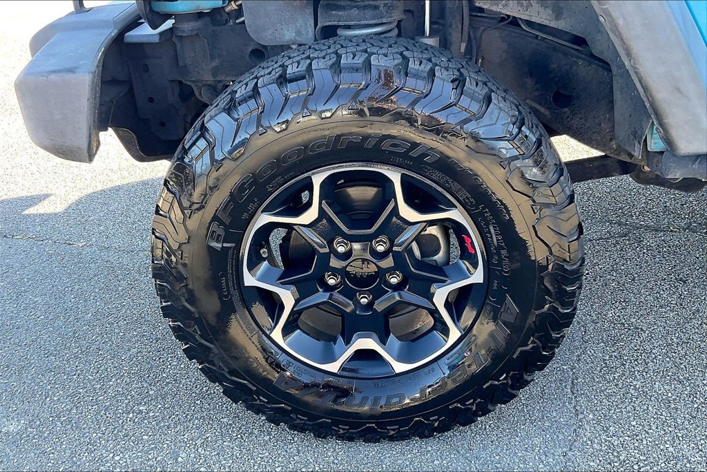 Used 2017 Jeep Wrangler Sport AWD/4WD image 8
