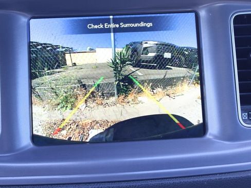 Used 2023 Dodge Charger SXT RWD image 21