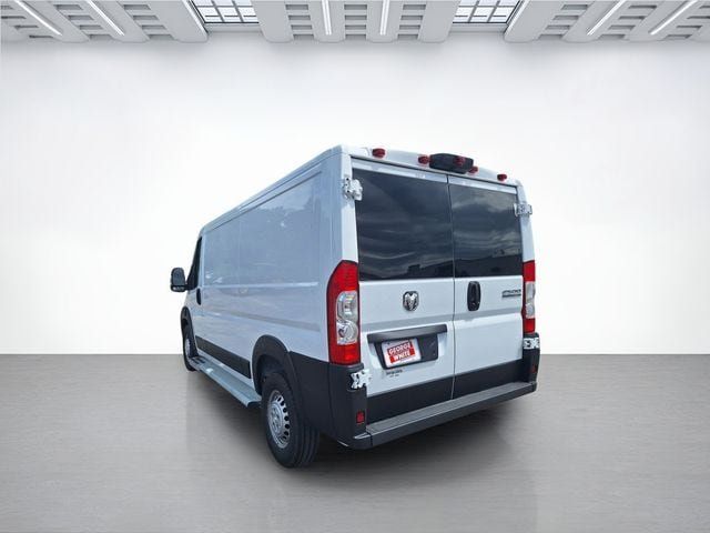 Used 2025 RAM ProMaster 2500 w/ U-Haul Equipment Group FWD image 31