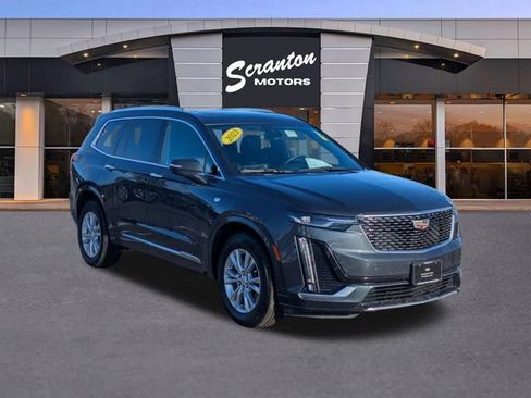 Used 2023 Cadillac XT6 Luxury image 7