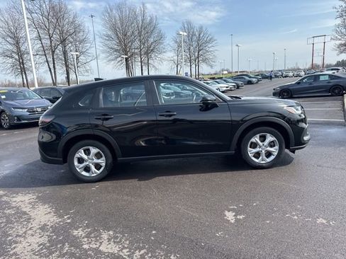 Used 2025 Honda HR-V LX image 9