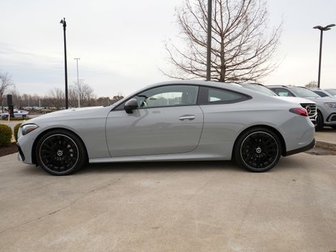 New 2026 Mercedes-Benz CLE 450 4MATIC Coupe image 4
