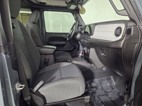 Used 2026 Jeep Wrangler Sport AWD/4WD image 29