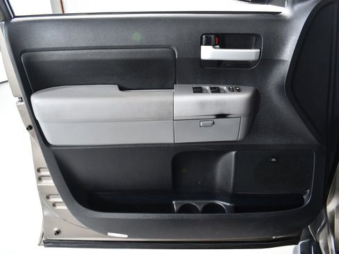 Used 2008 Toyota Tundra Limited image 27