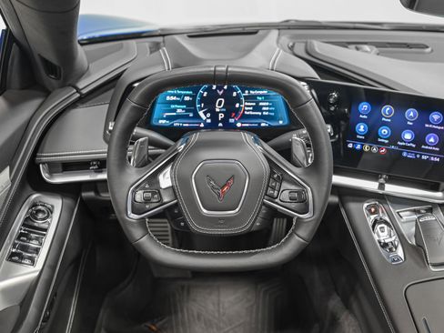Used 2023 Chevrolet Corvette Stingray Premium Conv RWD image 14