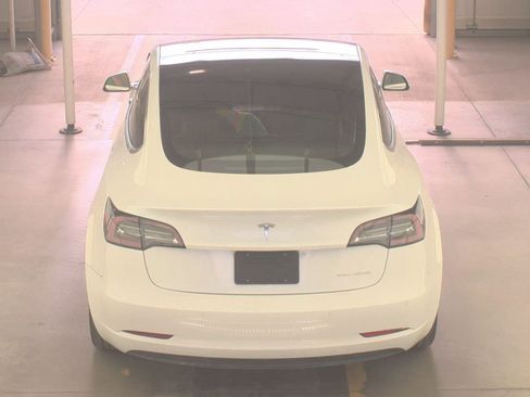 Used 2020 Tesla Model 3 Long Range image 7