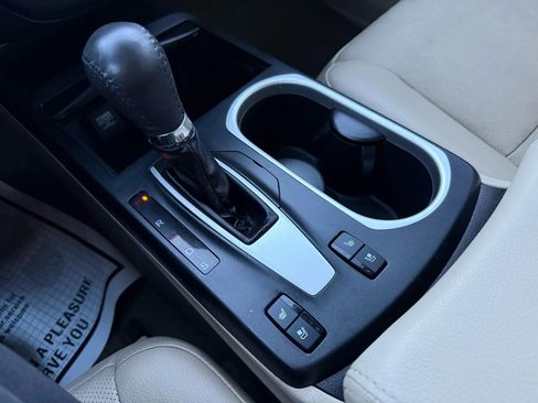 Used 2017 Acura RDX AWD w/ Advance Package image 26