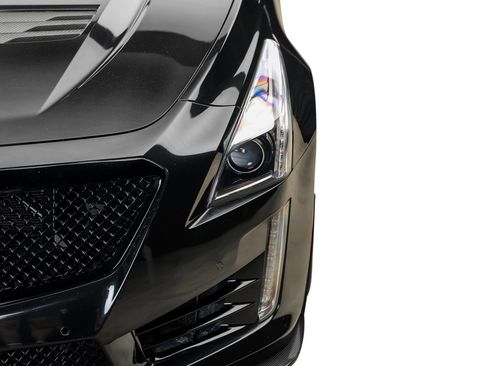 Used 2017 Cadillac CTS V w/ Carbon Fiber Package RWD image 4