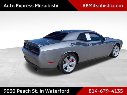 Used 2015 Dodge Challenger R/T Plus RWD image 7