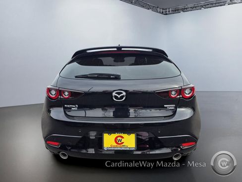 New 2026 MAZDA MAZDA3 Hatchback w/Premium Plus Pkg image 5