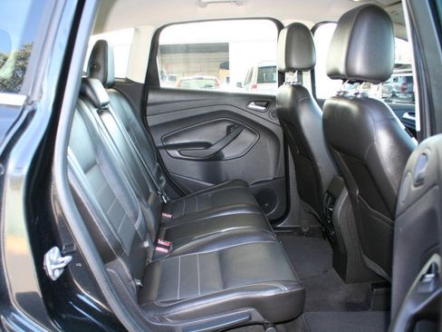 Used 2014 Ford C-MAX Energi SEL FWD image 22