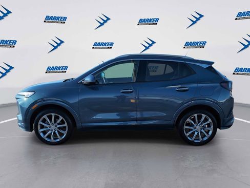 Used 2024 Buick Encore GX Avenir w/ Avenir Convenience Package image 5
