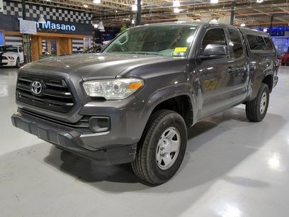 Used 2017 Toyota Tacoma SR w/ SR Convenience Package