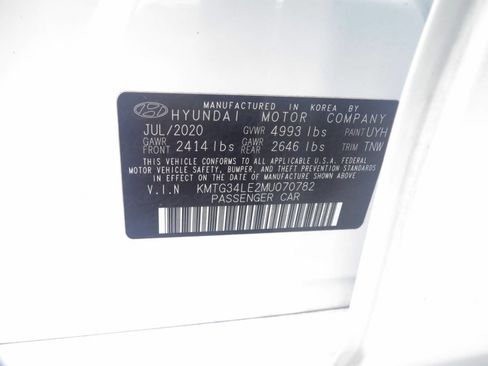 Used 2021 Genesis G70 3.3T w/ Prestige Package image 33