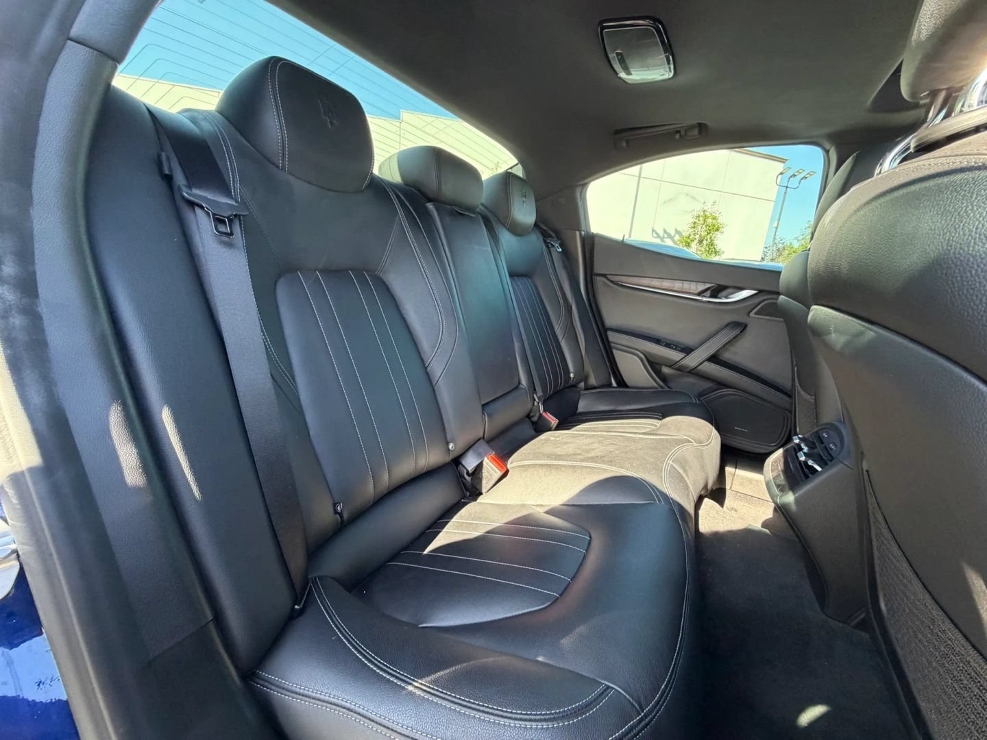 Used 2019 Maserati Ghibli S RWD image 38