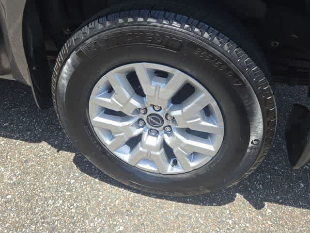 Used 2024 Nissan Frontier SV w/ SV Convenience Package RWD image 12