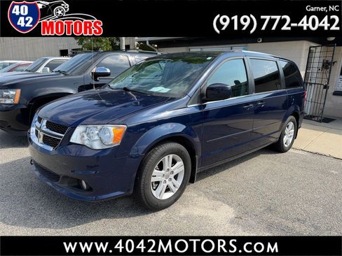 Used 2012 Dodge Grand Caravan Crew w/ Crew Value Pkg FWD image 1