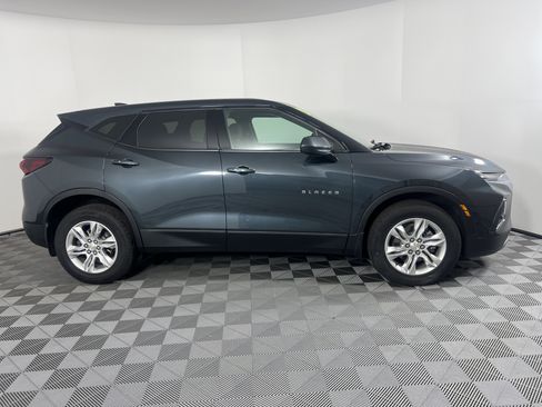 Used 2020 Chevrolet Blazer LT image 12
