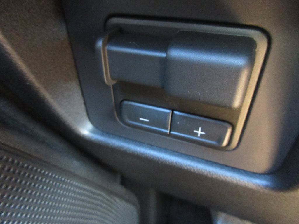 New 2026 GMC Canyon AT4 w/ Nightfall Essentials Package AWD/4WD image 19