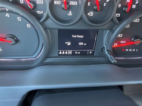 Used 2025 Chevrolet Silverado 1500 Custom image 21