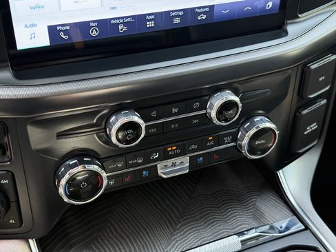 Used 2022 Ford F150 Platinum w/ Equipment Group 701A High image 25