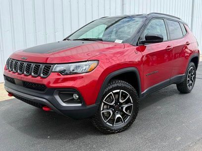 Used 2025 Jeep Compass Trailhawk
