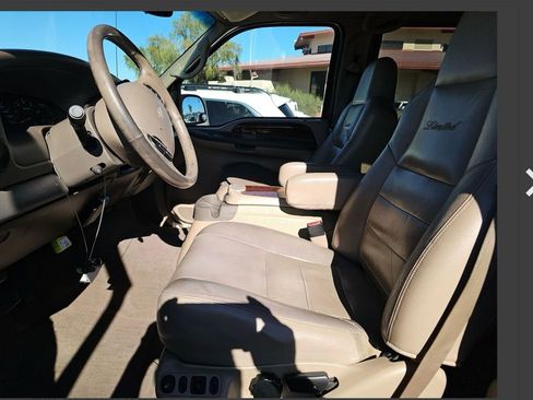 Used 2002 Ford Excursion Limited image 5