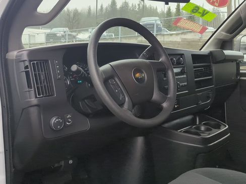 Used 2024 Chevrolet Express 2500 w/ Driver Convenience Package image 13