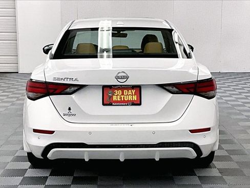 New 2025 Nissan Sentra SV w/ SV Premium Package image 4