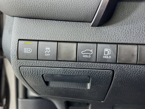 Used 2023 Toyota Camry LE FWD image 15