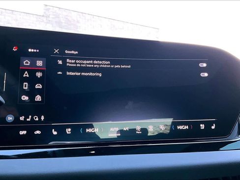 Used 2025 Audi A5 2.0T Premium Plus w/ Premium Plus image 24