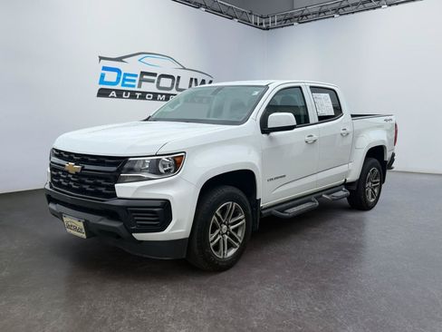 Used 2022 Chevrolet Colorado W/T w/ Custom Special Edition AWD/4WD image 7