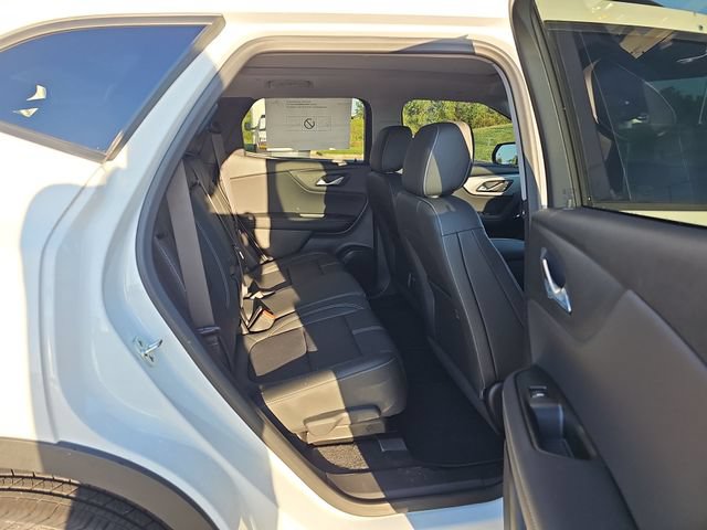 New 2026 Chevrolet Blazer LT w/ Sound & Technology Package FWD image 28