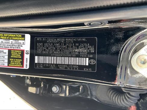 Used 2025 Toyota Camry LE w/ Convenience Package image 34