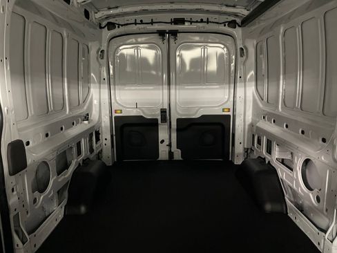 New 2026 Ford Transit 250 148 Medium Roof image 28