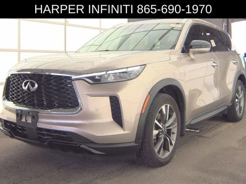 Used 2023 INFINITI QX60 Luxe w/ Performance Audio Package image 1