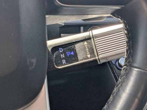 Used 2024 Hyundai Santa Fe SE image 27