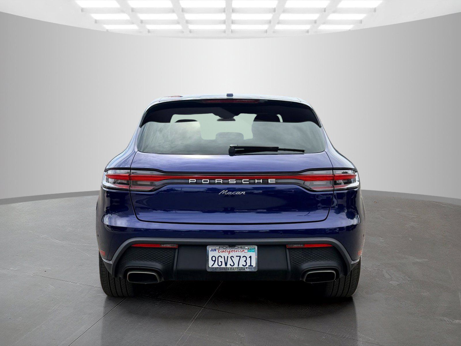 Used 2023 Porsche Macan Turbo AWD/4WD image 6