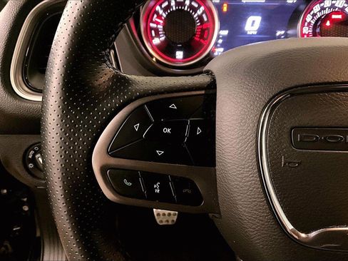 Used 2022 Dodge Challenger R/T Scat Pack w/ Dynamics Package image 17